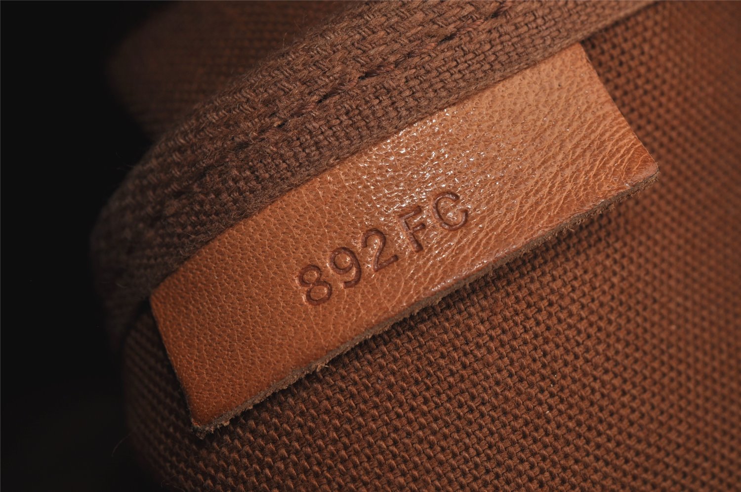 Authentic Louis Vuitton Monogram Saumur 35 Shoulder Cross Bag M42254 LV 4558J