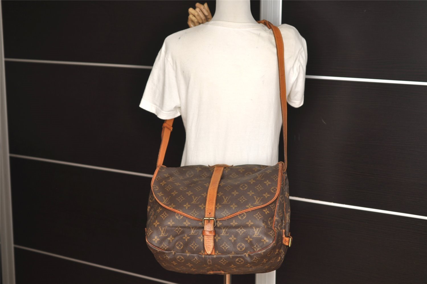 Authentic Louis Vuitton Monogram Saumur 35 Shoulder Cross Bag M42254 LV 4558J