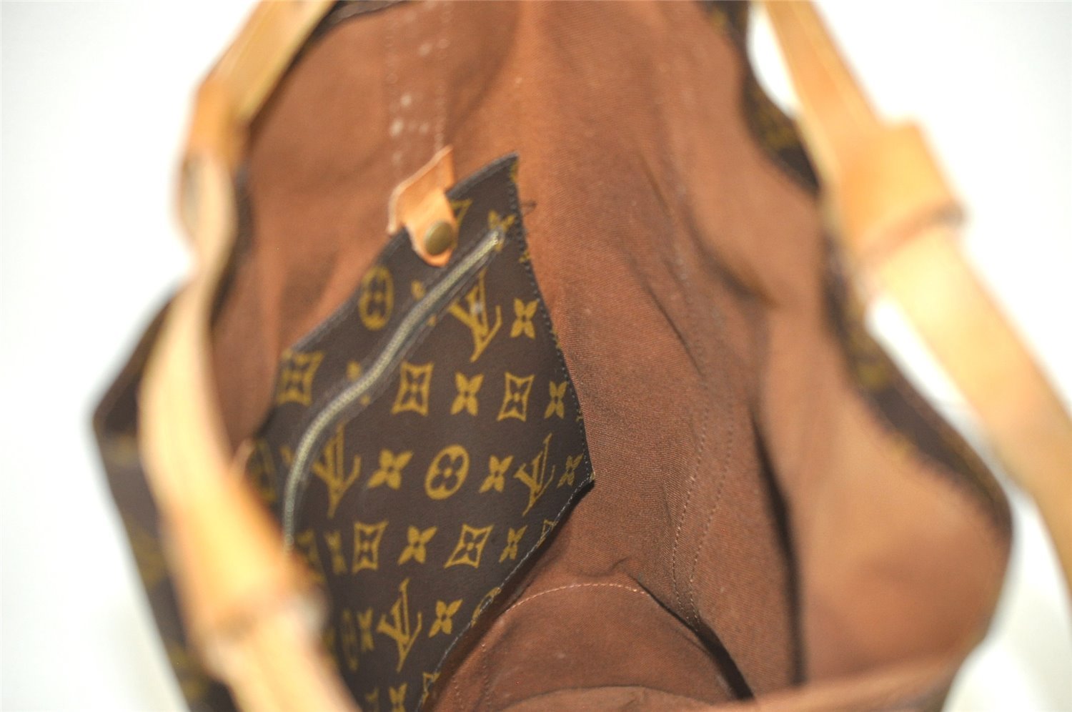 Authentic Louis Vuitton Monogram Randonnee GM Shoulder Bag M42244 LV 4559I