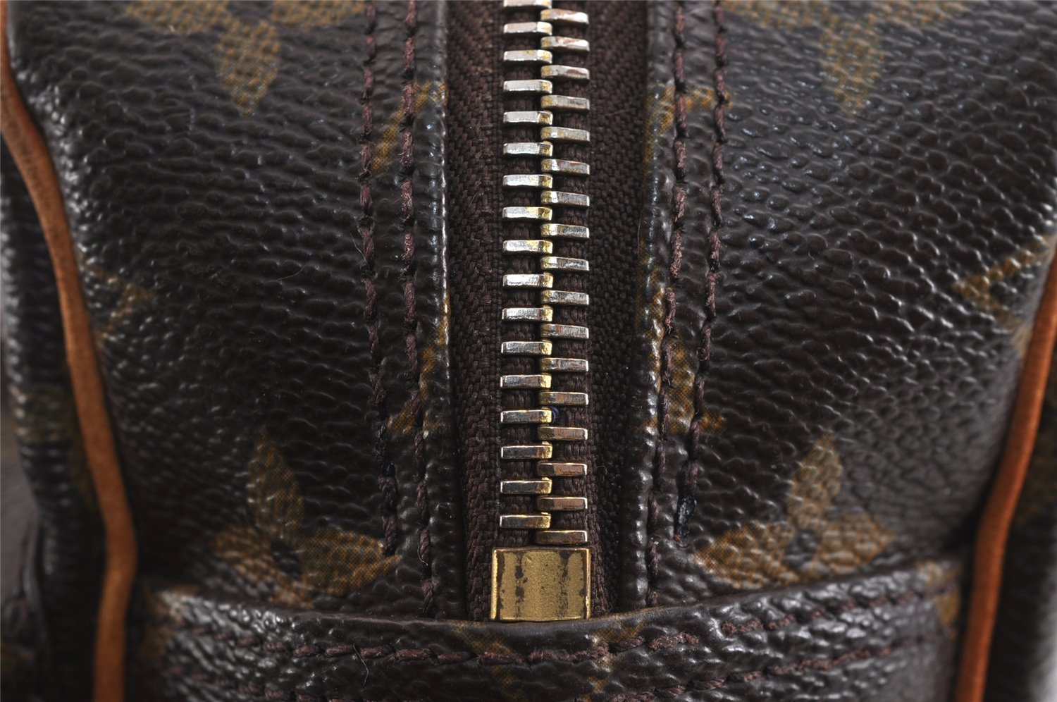 Authentic Louis Vuitton Monogram Nile Shoulder Cross Body Bag M45244 LV 4560J