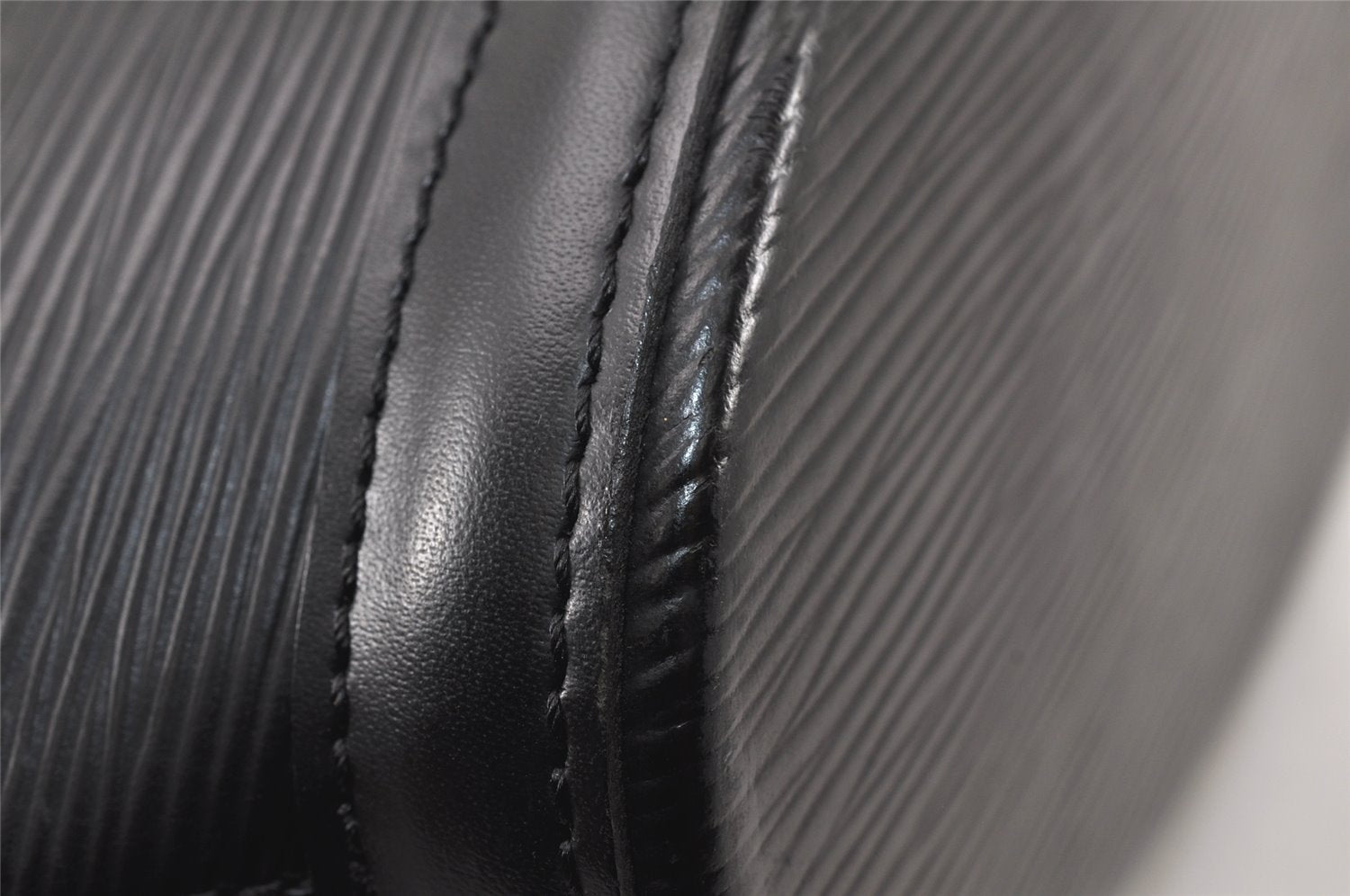 Authentic Louis Vuitton Epi Saint Jacques Hand Bag Black M52272 LV 4562K