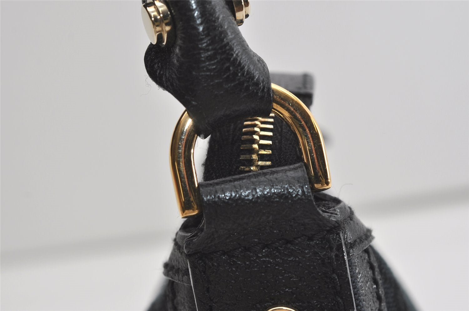 Authentic GUCCI Shoulder Hand Bag Purse GG Canvas Leather 146244 Black 4565I