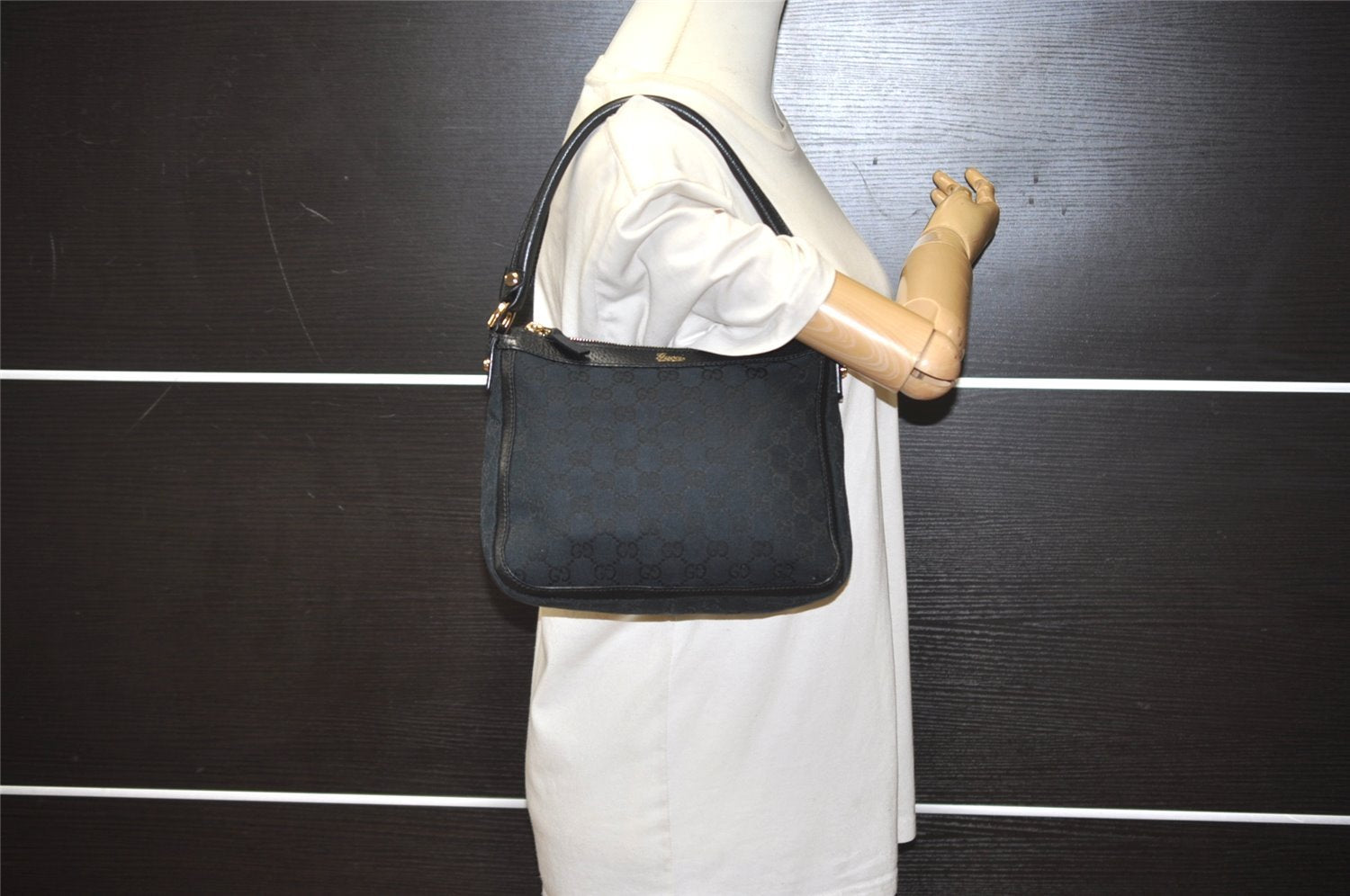 Authentic GUCCI Shoulder Hand Bag Purse GG Canvas Leather 146244 Black 4565I