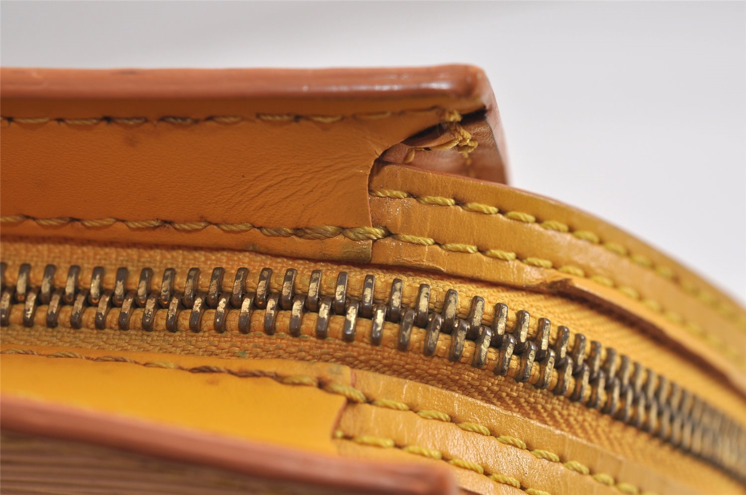 Authentic Louis Vuitton Epi Saint Jacques Hand Bag Yellow M52279 LV 4566J