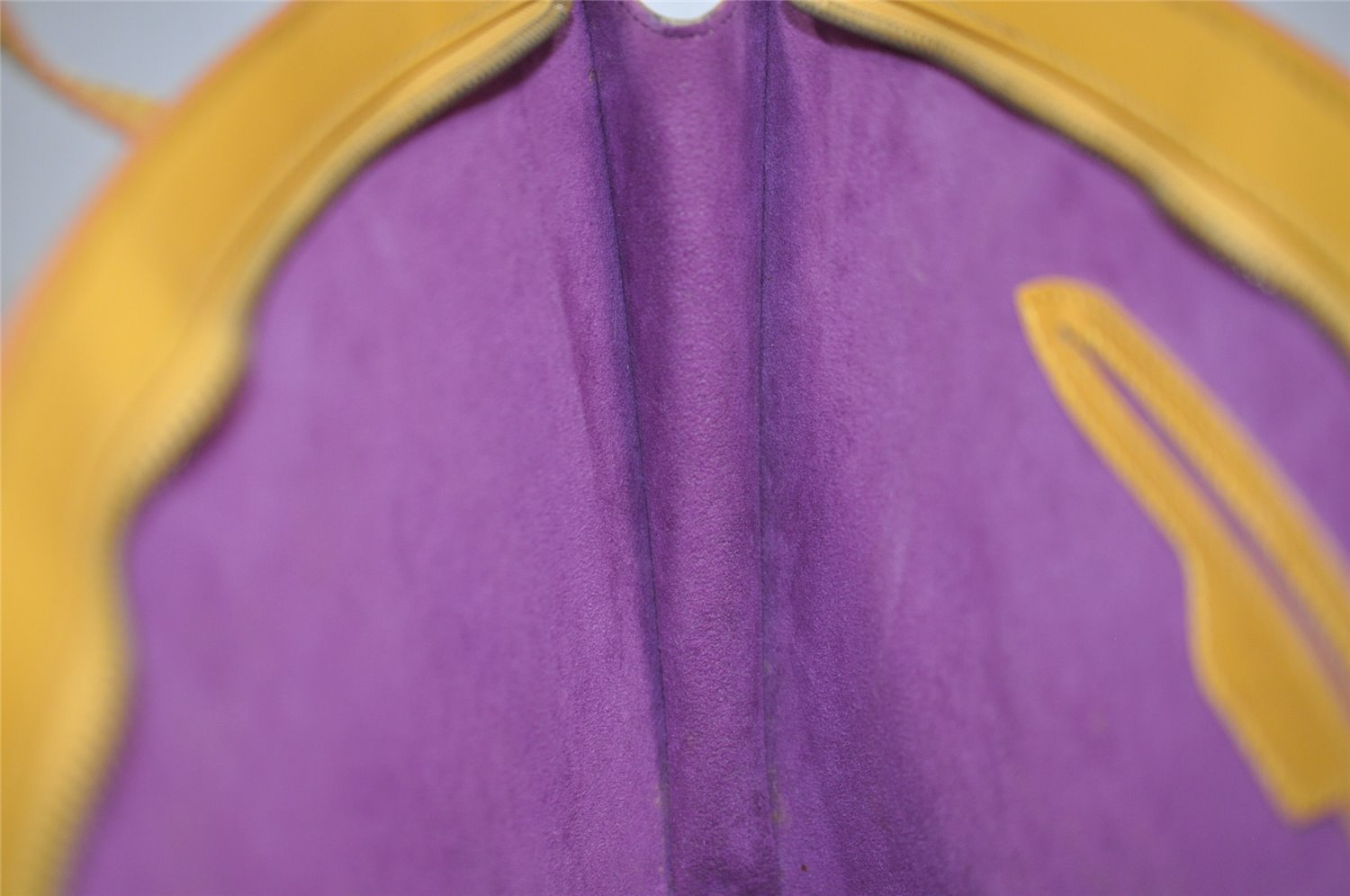 Authentic Louis Vuitton Epi Saint Jacques Hand Bag Yellow M52279 LV 4566J