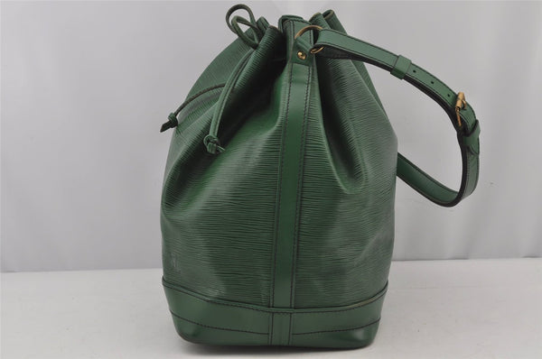 Authentic Louis Vuitton Epi Noe Shoulder Drawstring Bag Green M44004 LV 4567J