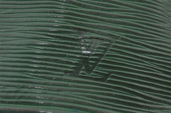 Authentic Louis Vuitton Epi Noe Shoulder Drawstring Bag Green M44004 LV 4567J