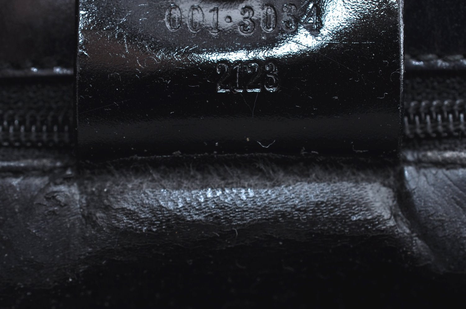 Authentic GUCCI Vintage Shoulder Hand Bag Purse Leather Black 4570H