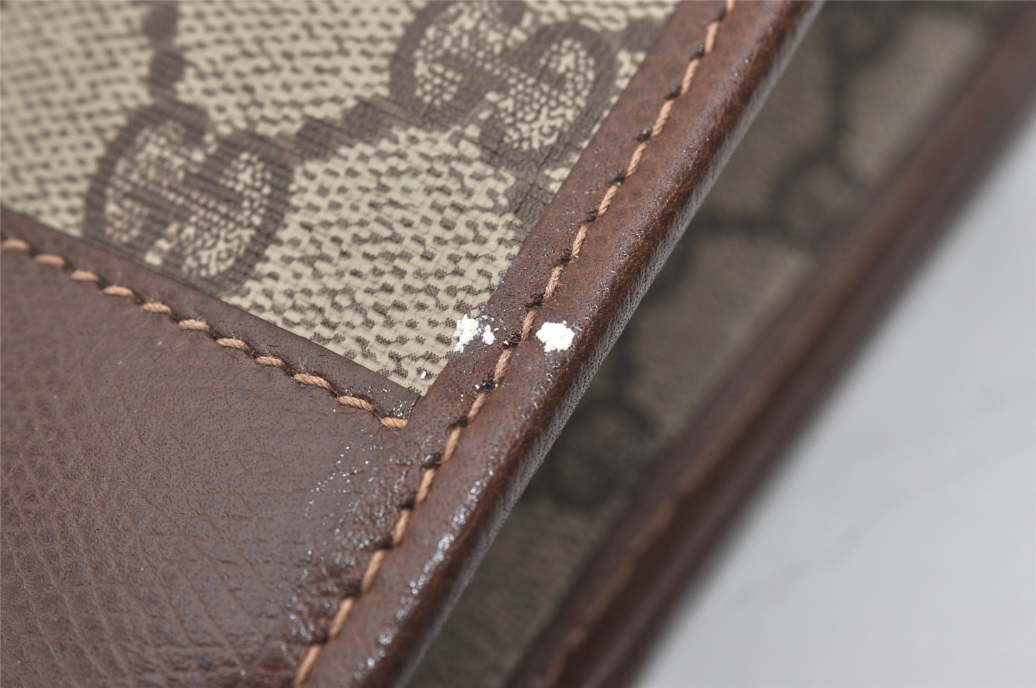 Authentic GUCCI Vintage Clutch Hand Bag Purse GG PVC Leather Brown 4570I