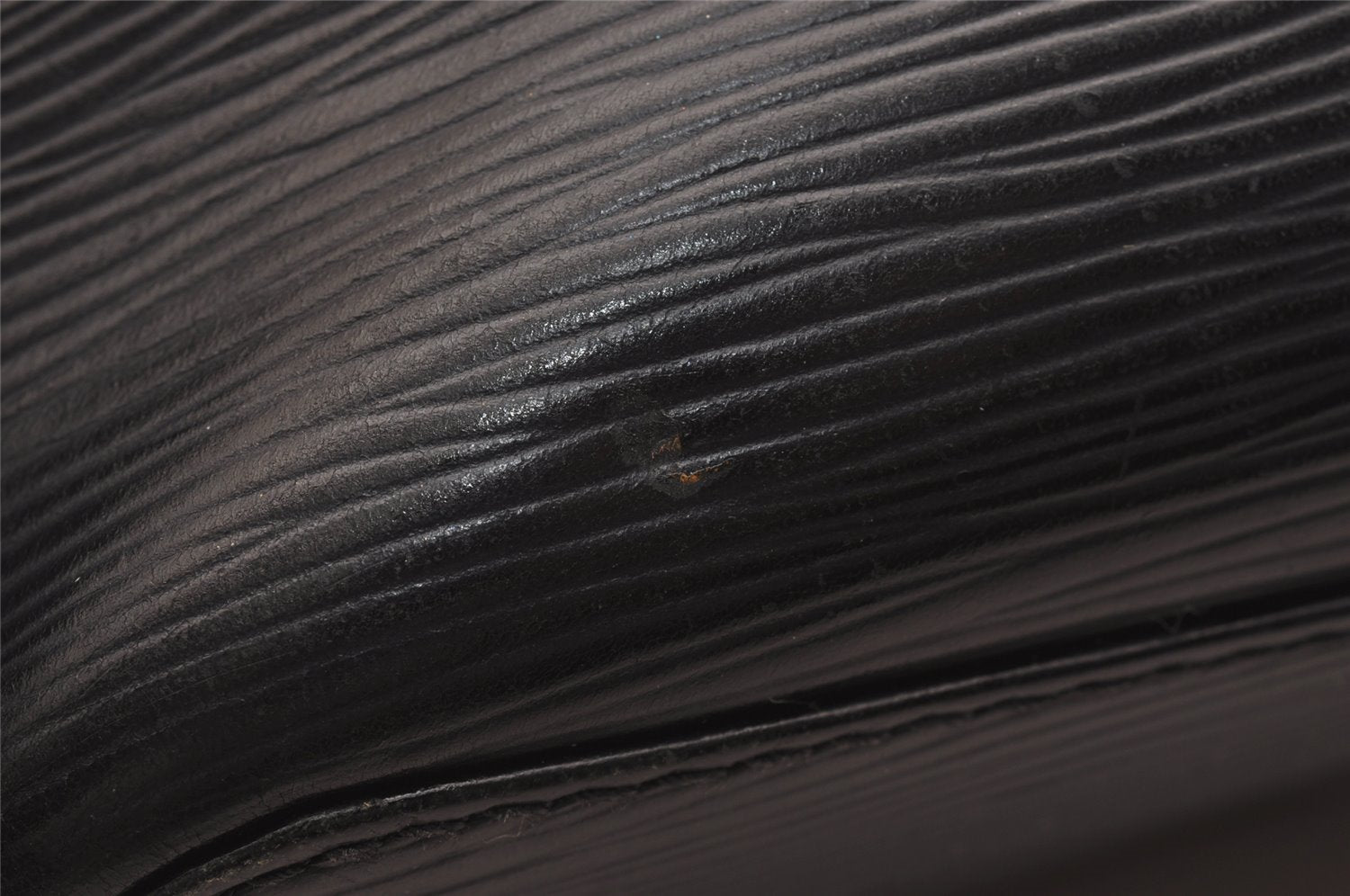 Authentic Louis Vuitton Epi Mandara MM Shoulder Cross Bag Black M58892 LV 4573J