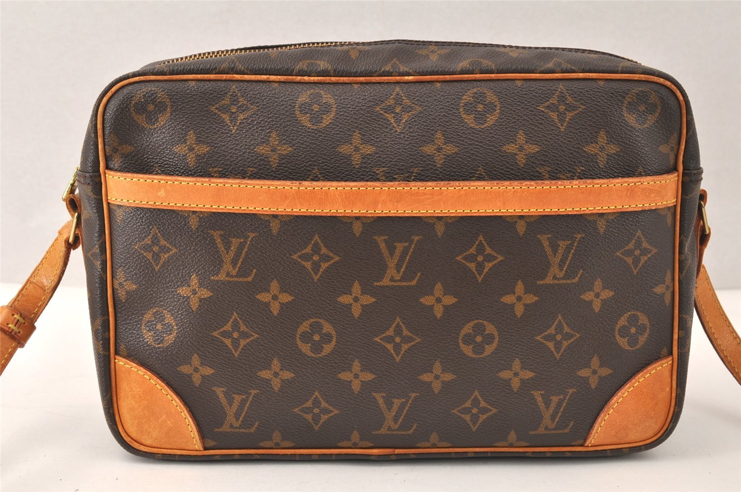 Authentic Louis Vuitton Monogram Trocadero 30 Shoulder Bag M51272 Junk 4573K