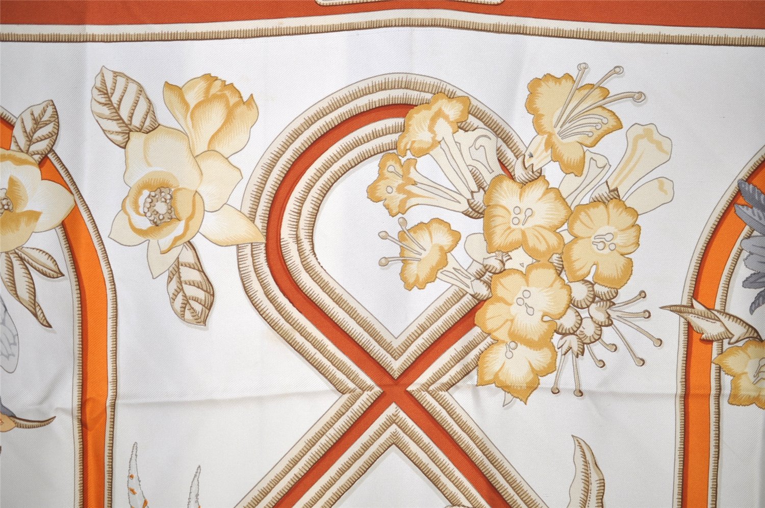 Authentic HERMES Carre 90 Scarf 