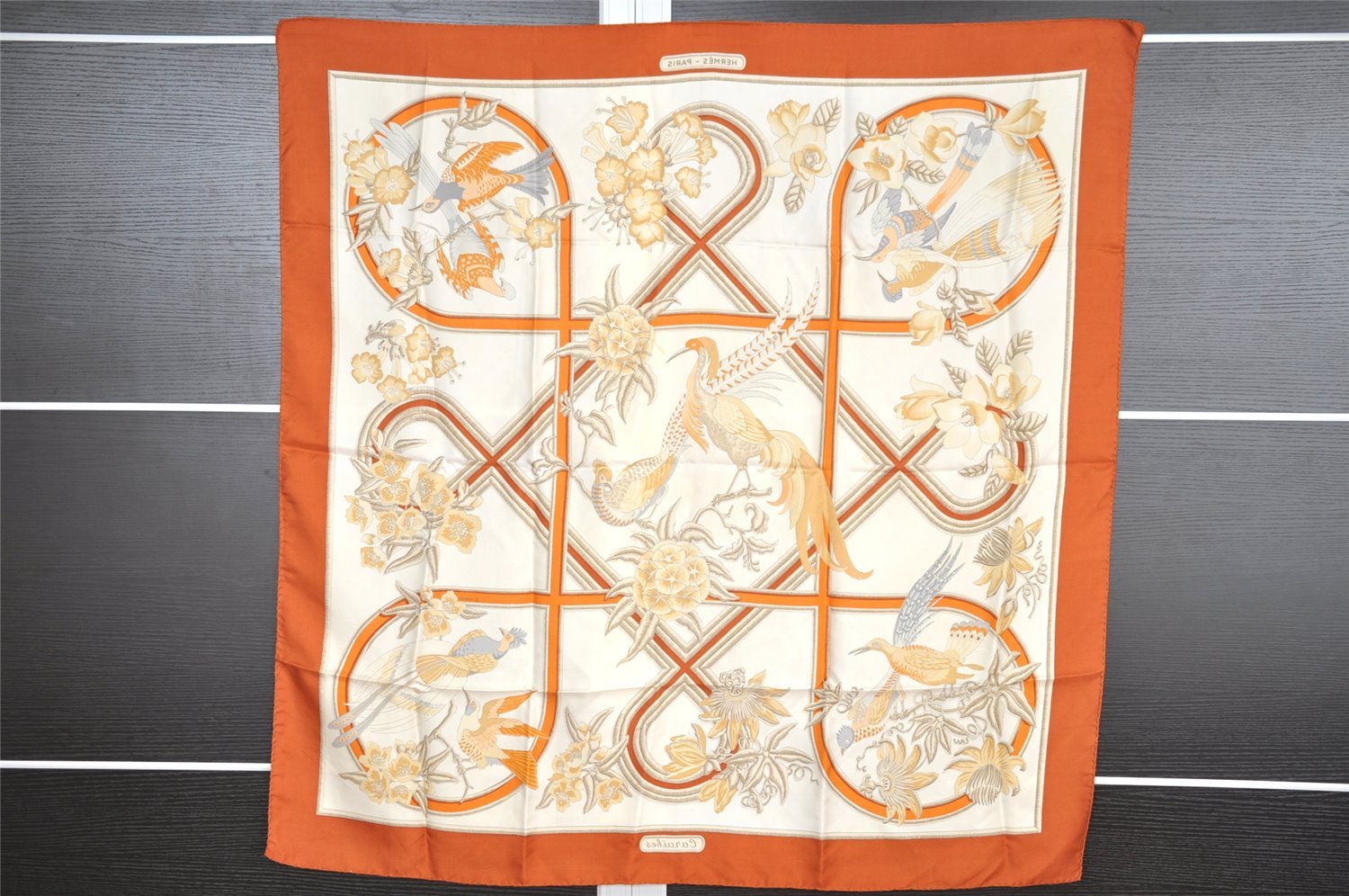 Authentic HERMES Carre 90 Scarf 