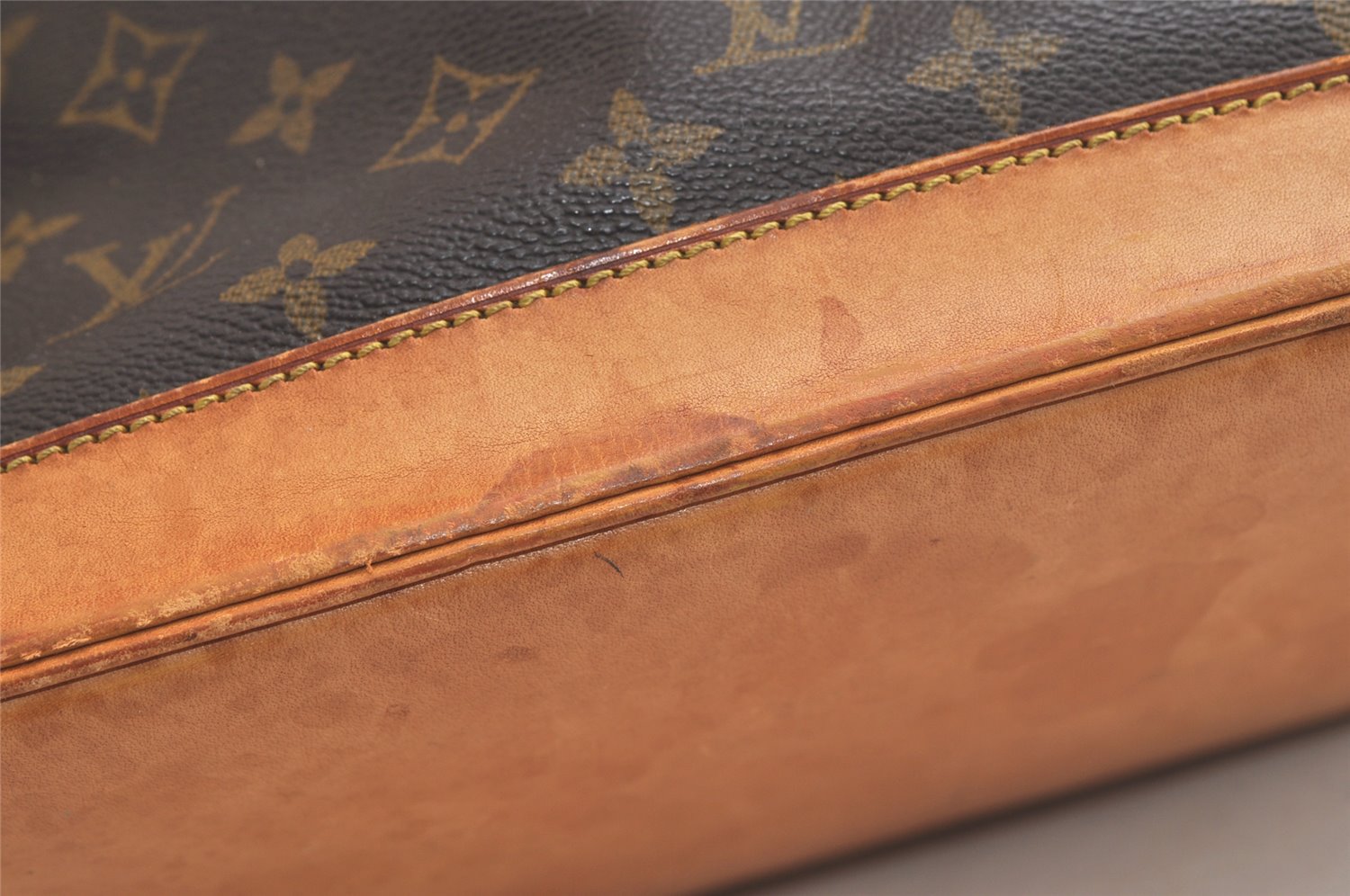 Authentic Louis Vuitton Monogram Alma Hand Bag Purse M51130 LV 4574K