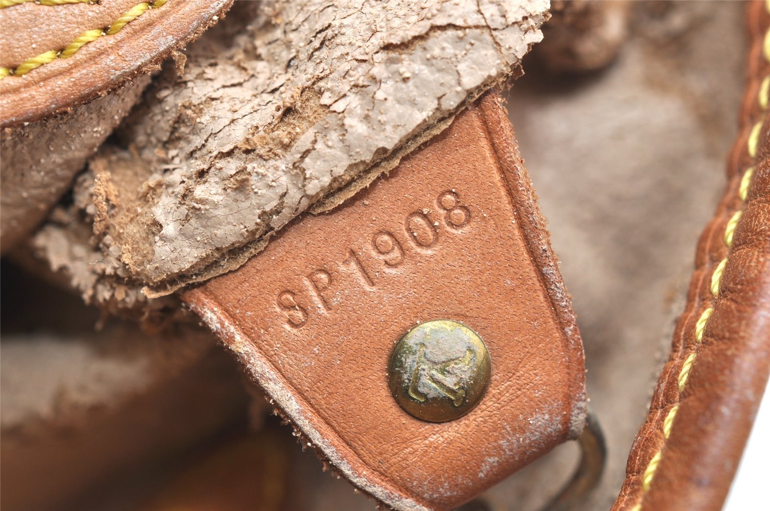 Authentic Louis Vuitton Monogram Bucket GM Shoulder Tote Bag M42236 Junk 4575K