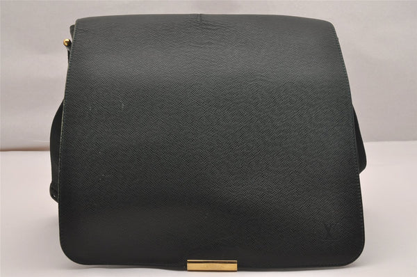 Auth Louis Vuitton Taiga Victor Shoulder Cross Body Bag Green M30142 LV 4577J