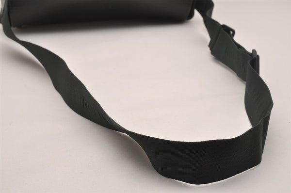 Auth Louis Vuitton Taiga Victor Shoulder Cross Body Bag Green M30142 LV 4577J