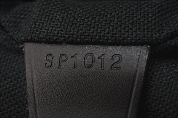 Auth Louis Vuitton Taiga Victor Shoulder Cross Body Bag Green M30142 LV 4577J