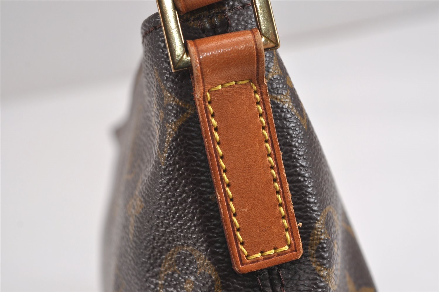 Authentic Louis Vuitton Monogram Trotteur Shoulder Cross Bag M51240 LV 4578J