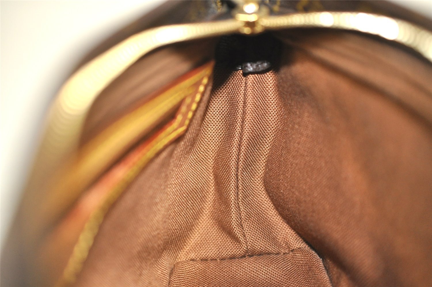 Authentic Louis Vuitton Monogram Trotteur Shoulder Cross Bag M51240 LV 4578J