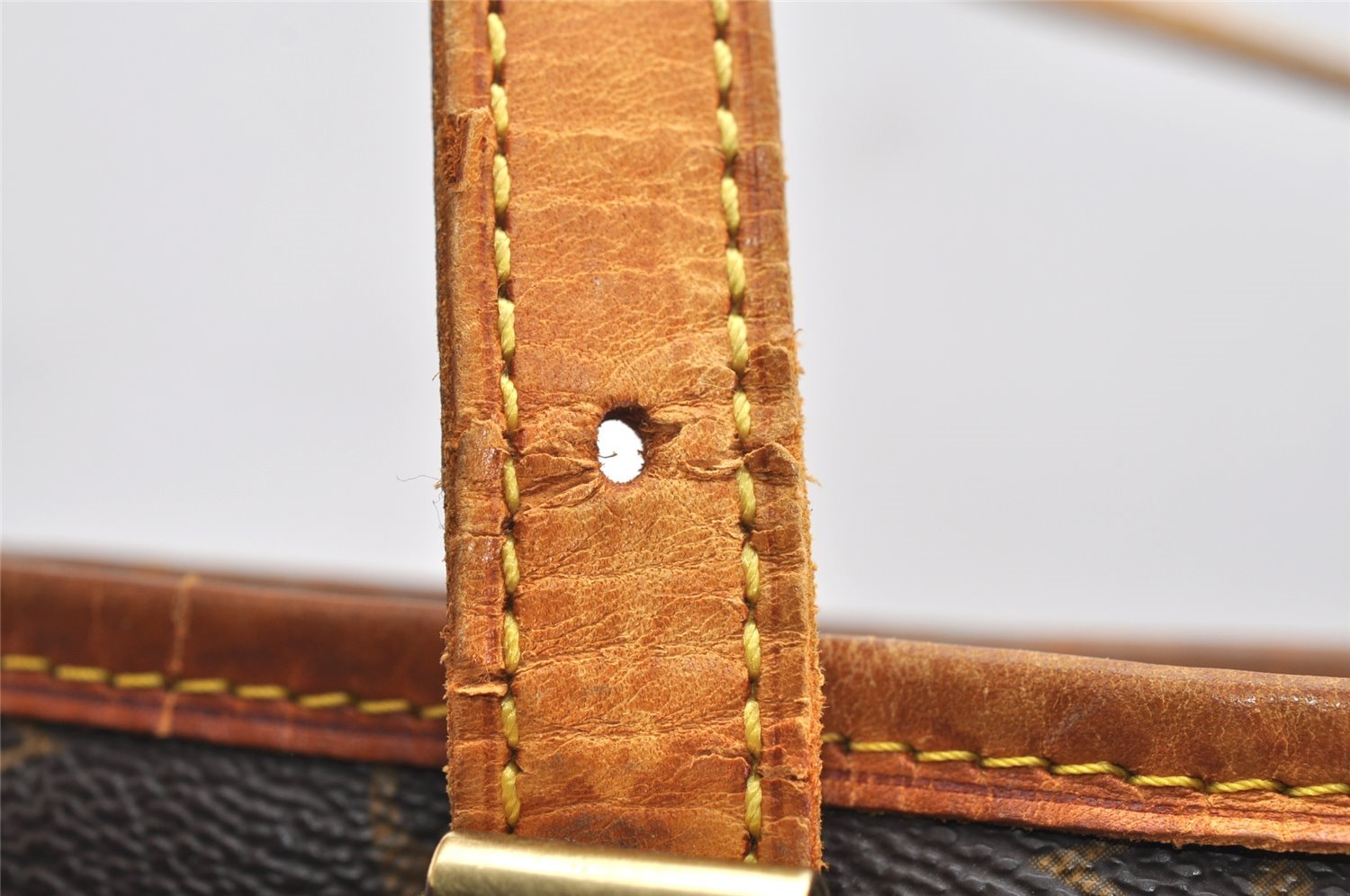 Authentic Louis Vuitton Monogram Bucket GM Shoulder Tote Bag M42236 LV 4578K