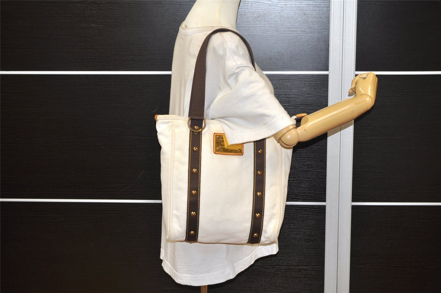 Authentic Louis Vuitton Antigua Cabas MM Tote Bag White Brown M40036 LV 4587K