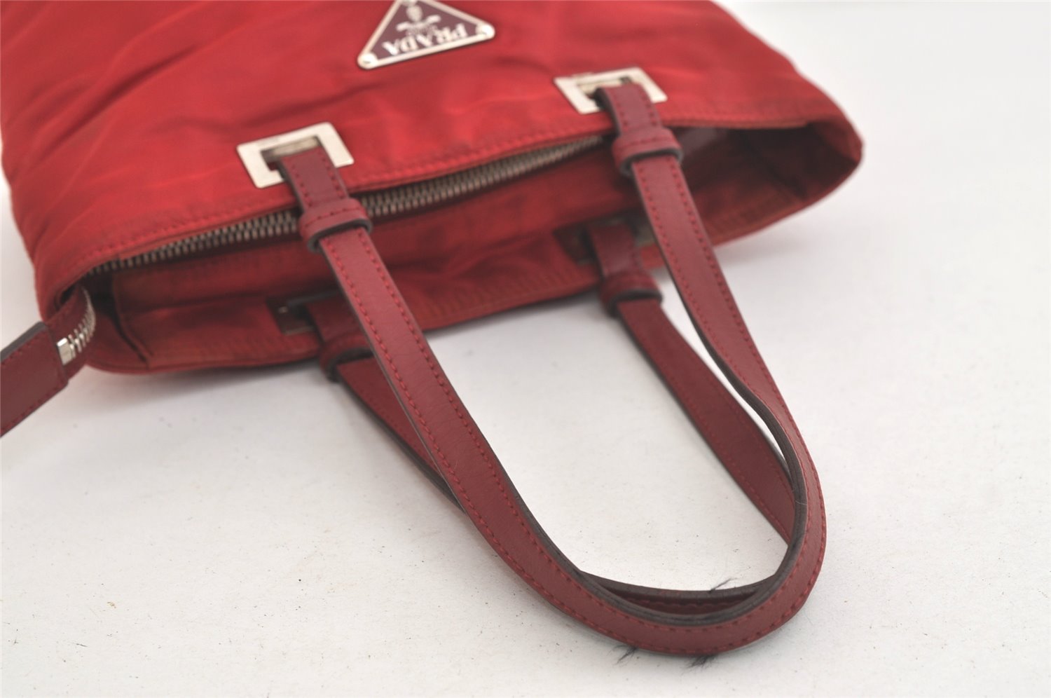 Authentic PRADA Vintage Nylon Tessuto Leather Shoulder Hand Bag Purse Red 4588K