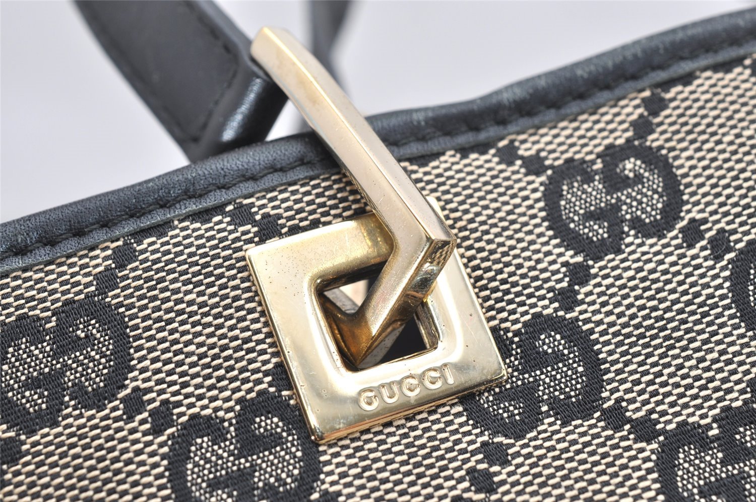 Authentic GUCCI Vintage Shoulder Tote Bag GG Canvas Leather 0021099 Black 4594K
