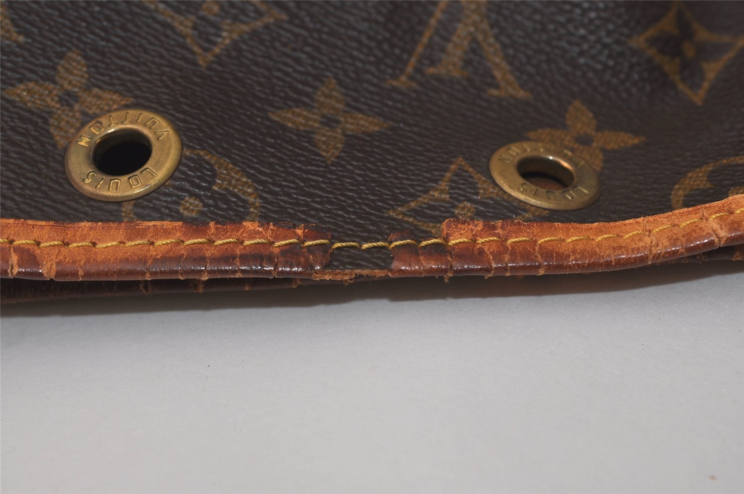 Authentic Louis Vuitton Monogram Noe Shoulder Drawstring Bag M42224 LV 4601J