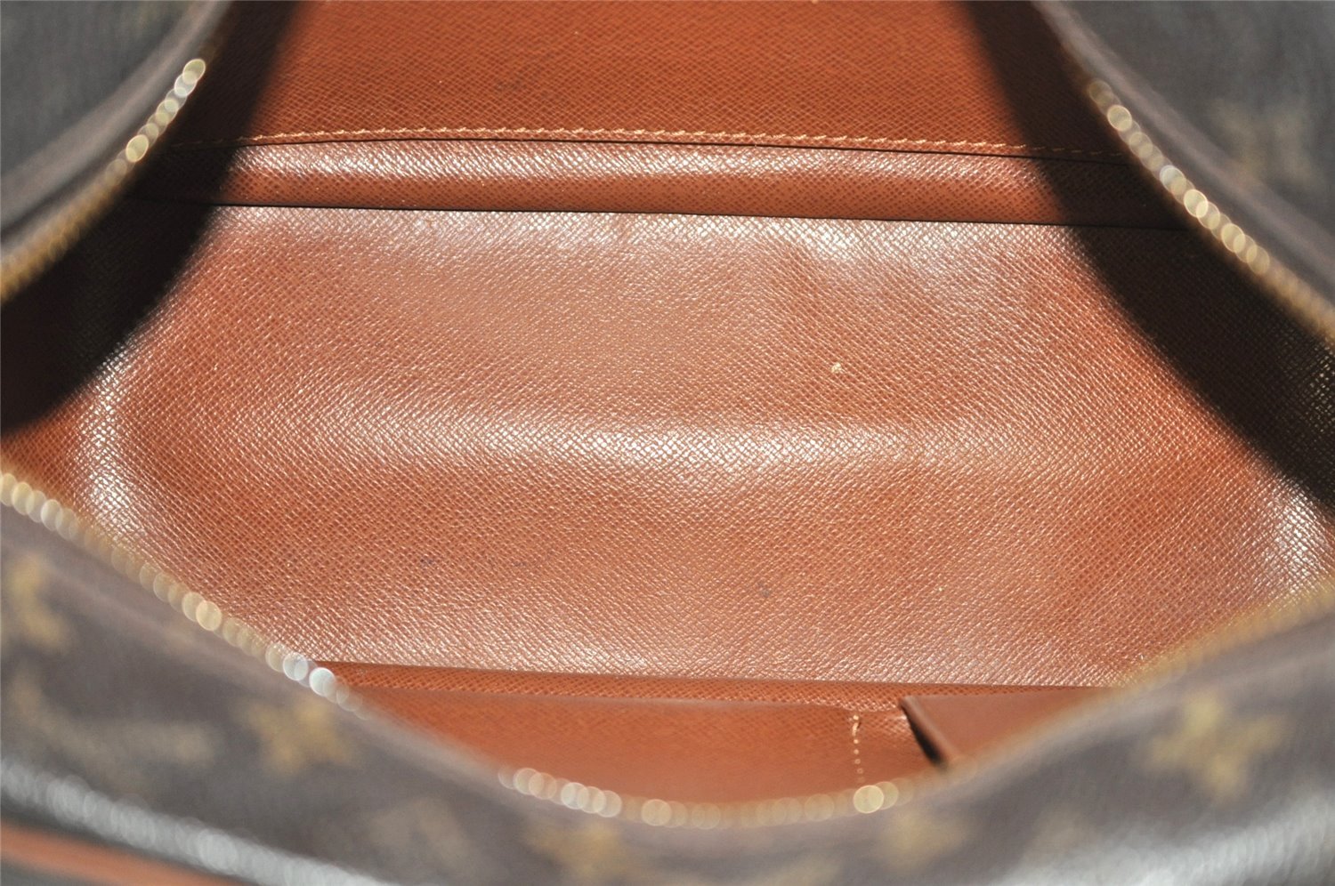 Authentic Louis Vuitton Monogram Cite MM Shoulder Bag M51182 Junk 4602J