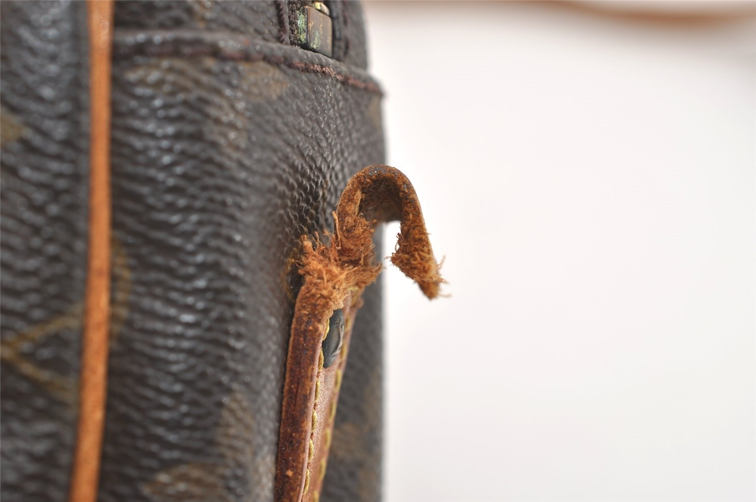 Authentic Louis Vuitton Monogram Senlis Shoulder Cross Bag M51222 Junk 4603J