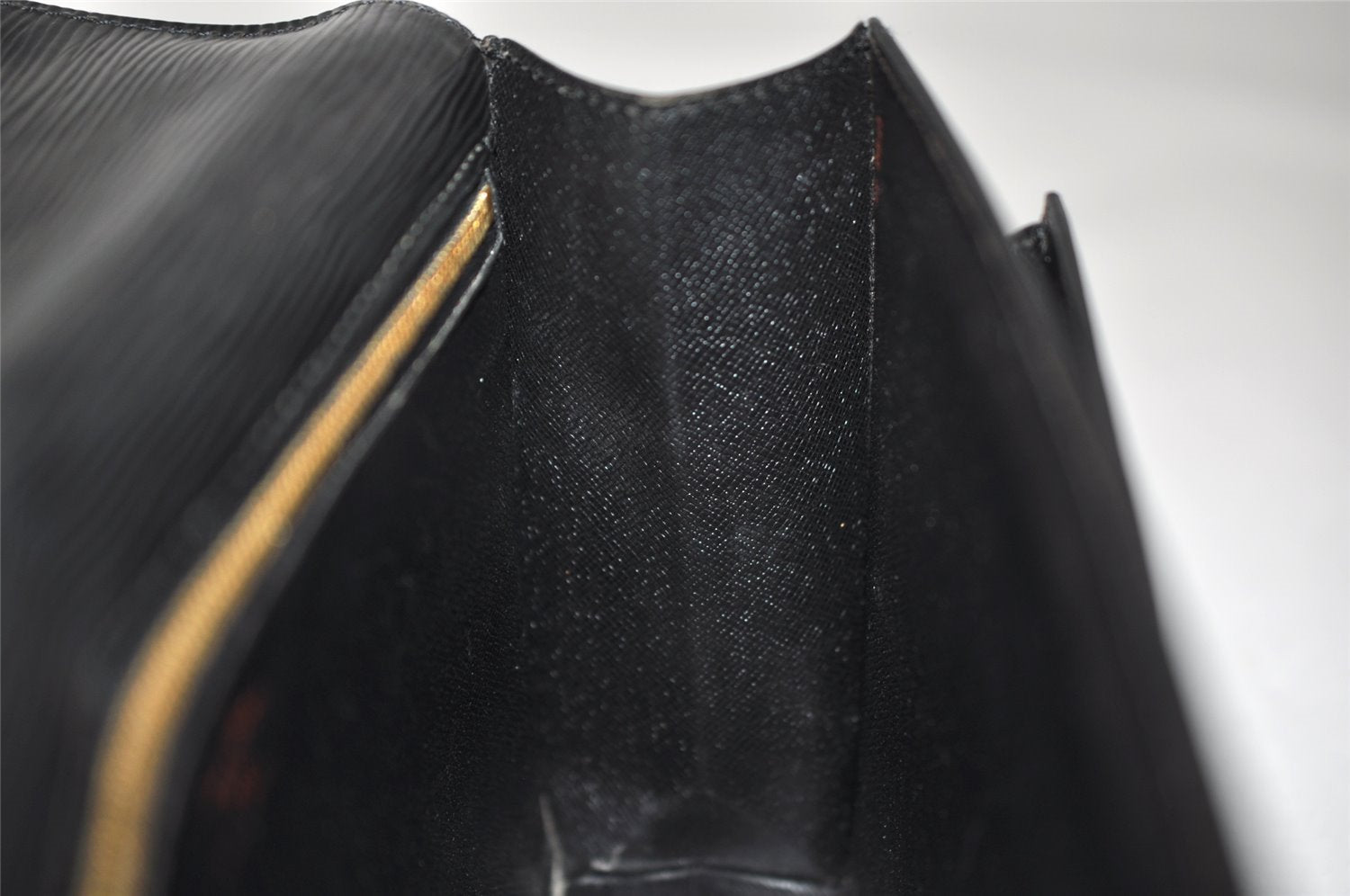 Authentic Louis Vuitton Epi Sellier Dragonne Clutch Bag Black M52612 LV 4604K