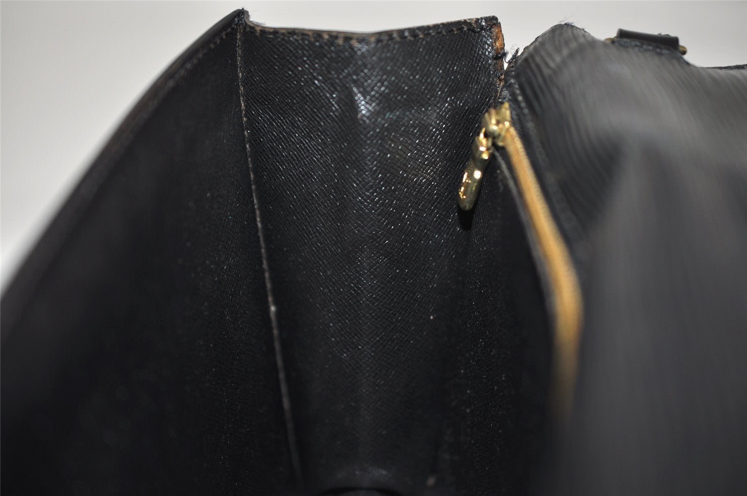 Authentic Louis Vuitton Epi Sellier Dragonne Clutch Bag Black M52612 LV 4604K