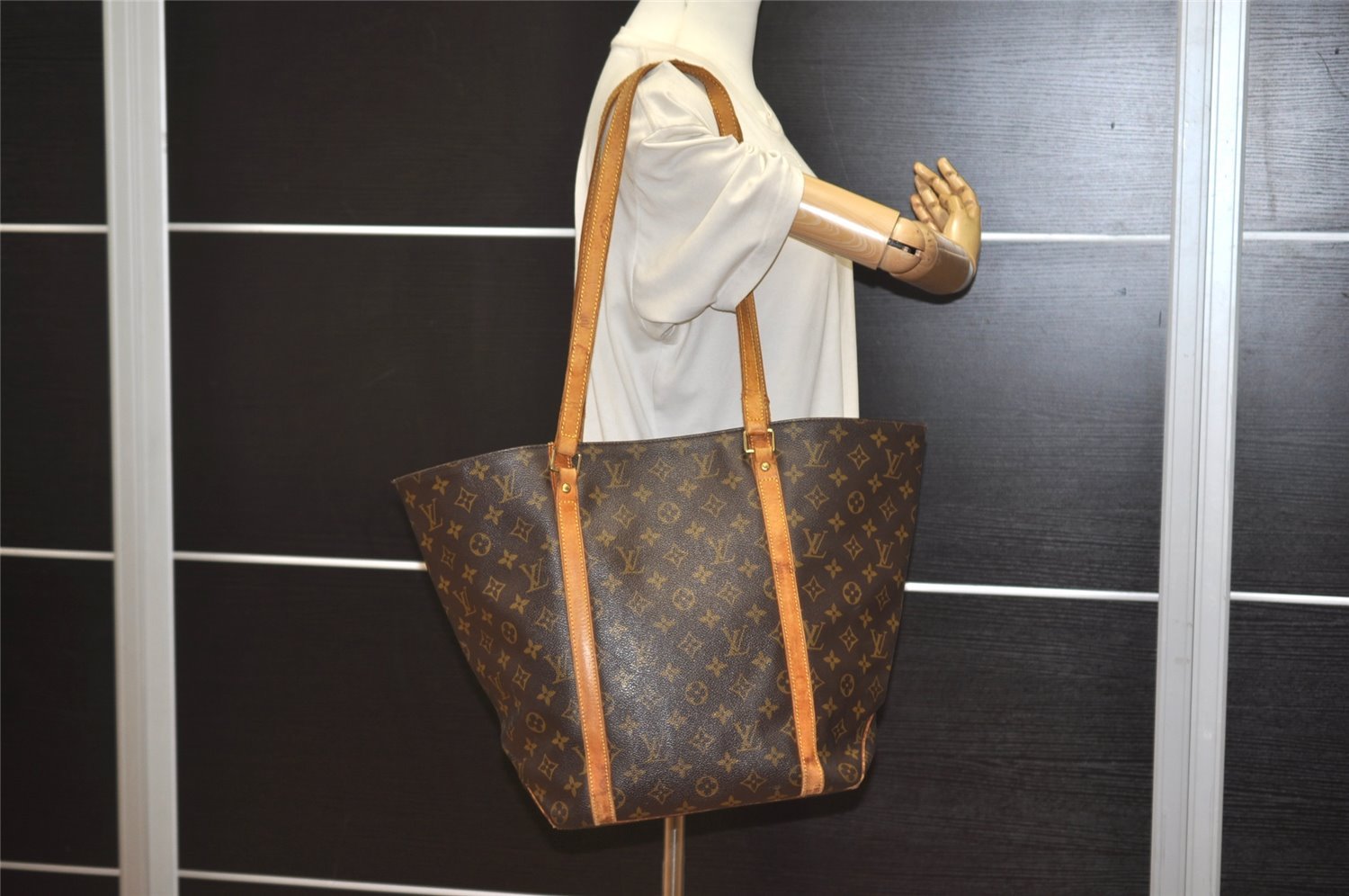 Authentic Louis Vuitton Monogram Sac Shopping PM Tote Bag M51108 LV 4606J