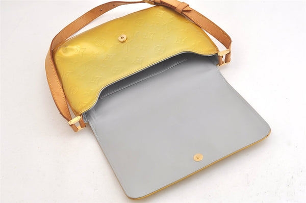 Authentic Louis Vuitton Vernis Thompson Street Shoulder Bag M91069 Yellow 4606K