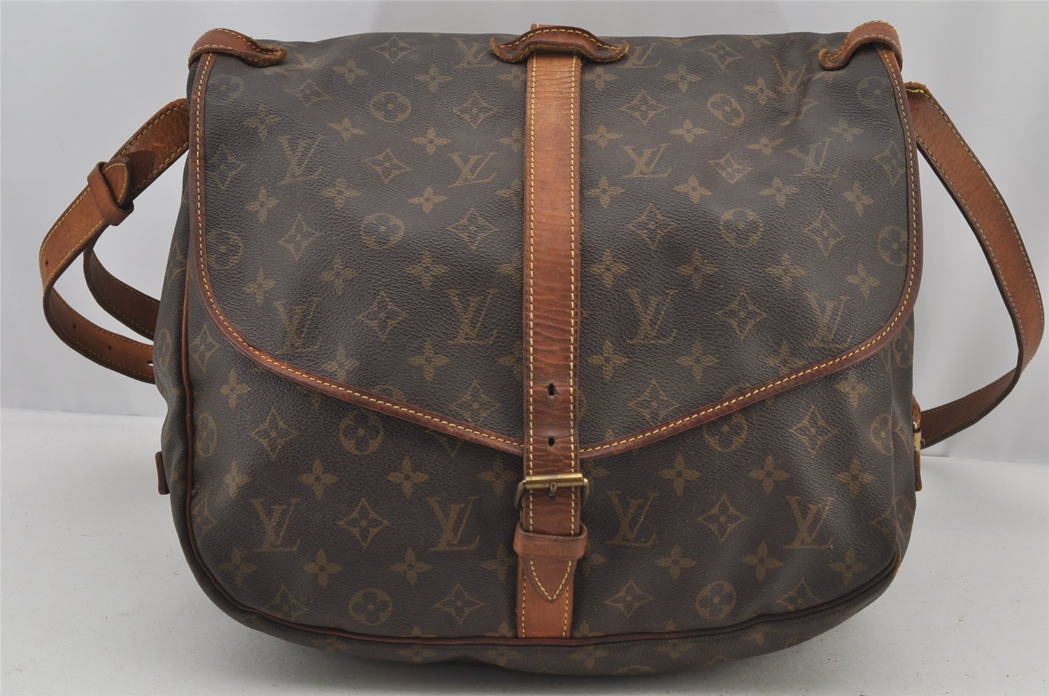 Authentic Louis Vuitton Monogram Saumur 35 Shoulder Cross Bag M42254 LV 4608J