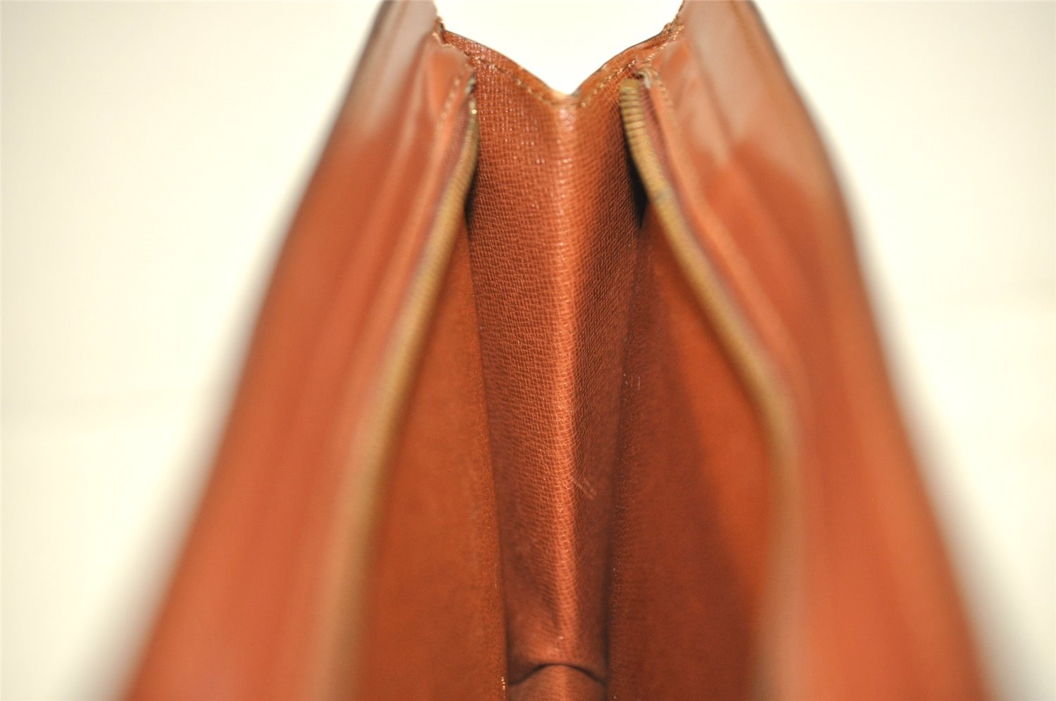 Authentic Louis Vuitton Monogram Pochette Homme Clutch Hand Bag M51795 LV 4609J