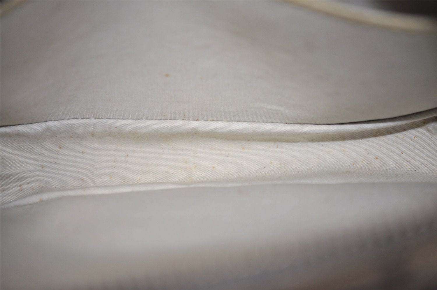 Authentic Louis Vuitton Monogram Mini Juliet MM M92004 Shoulder Cross Bag 4611I