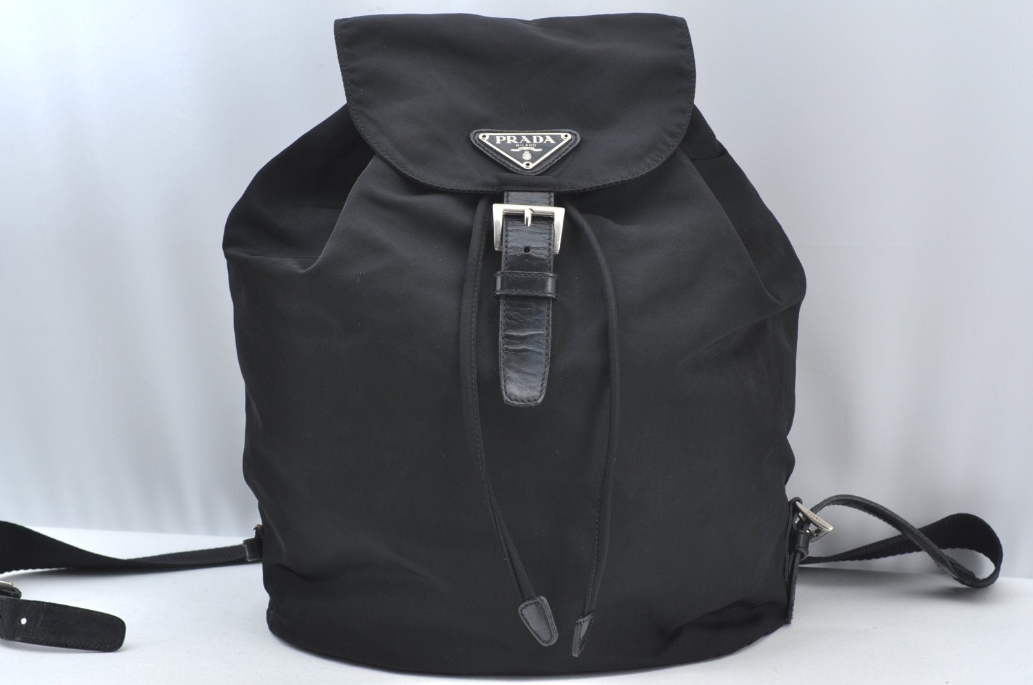 Authentic PRADA Vela Nylon Tessuto Leather Drawstring Backpack Black Junk 4612J