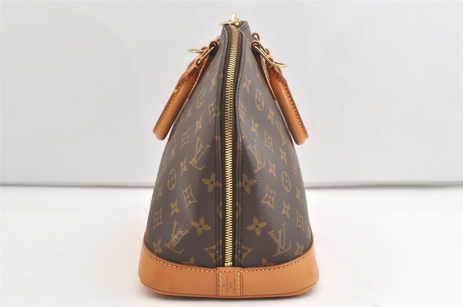 Authentic Louis Vuitton Monogram Alma Hand Bag Purse M51130 LV 4616J