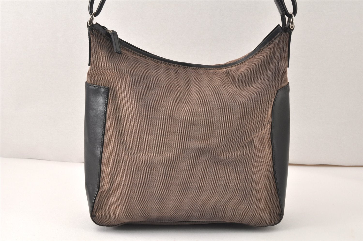 Authentic GUCCI Vintage Shoulder Hand Bag Purse Canvas Leather Brown 4618K