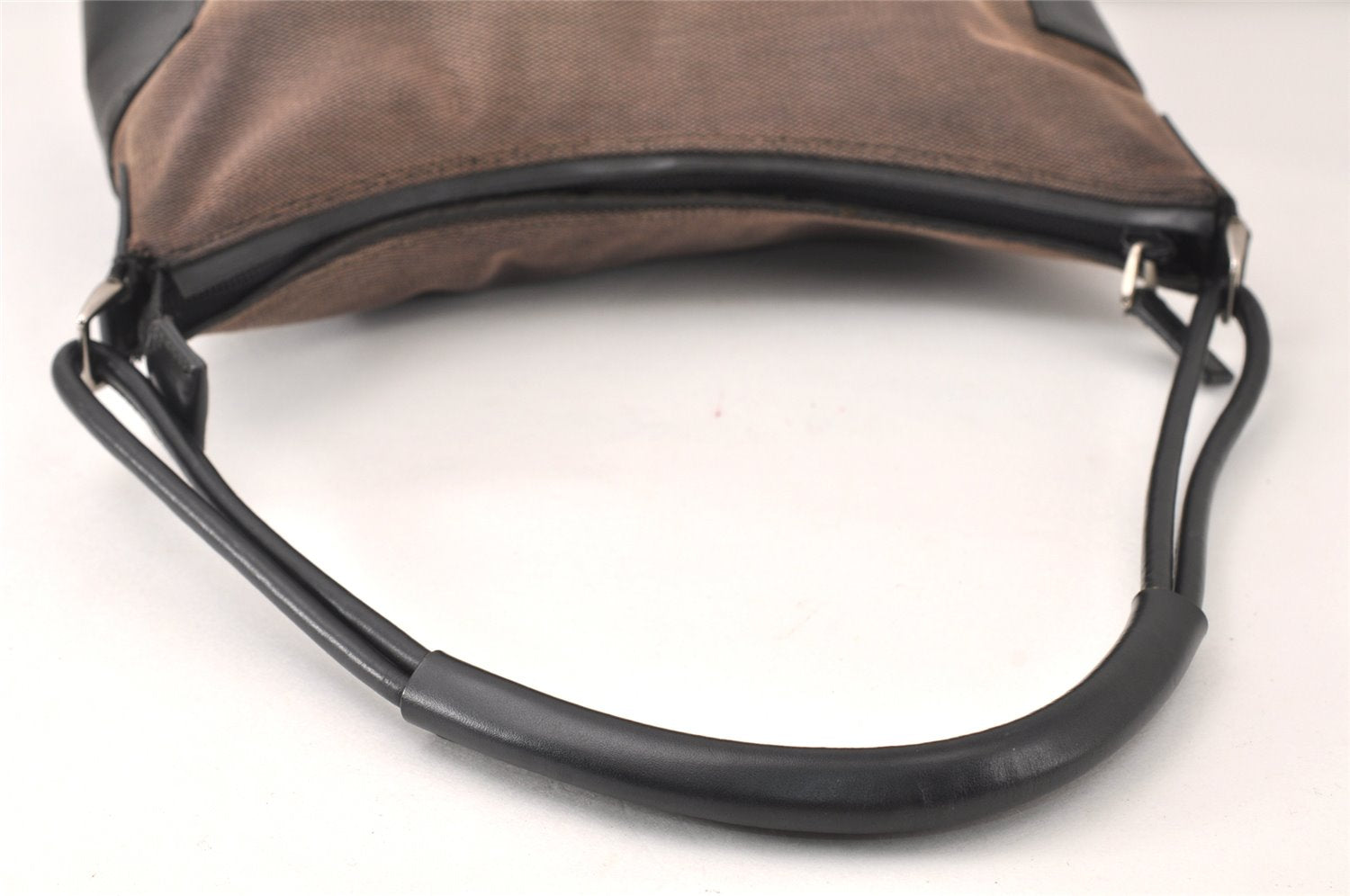Authentic GUCCI Vintage Shoulder Hand Bag Purse Canvas Leather Brown 4618K