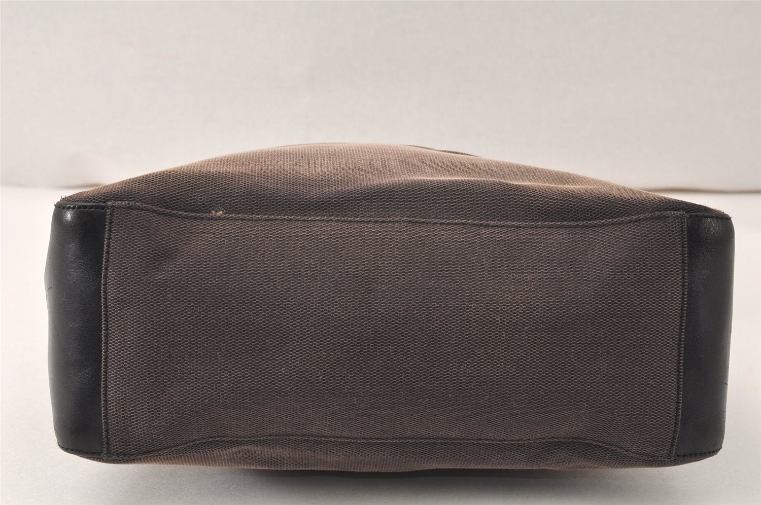 Authentic GUCCI Vintage Shoulder Hand Bag Purse Canvas Leather Brown 4618K