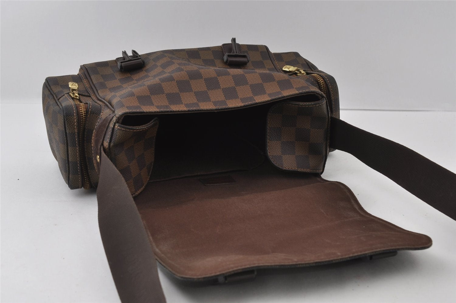 Auth Louis Vuitton Damier Reporter Melville Shoulder Cross Bag N51126 LV 4621I