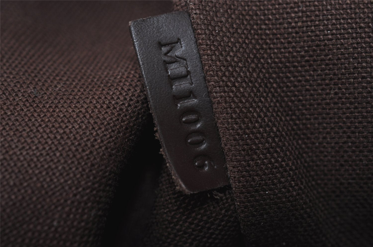 Auth Louis Vuitton Damier Reporter Melville Shoulder Cross Bag N51126 LV 4621I