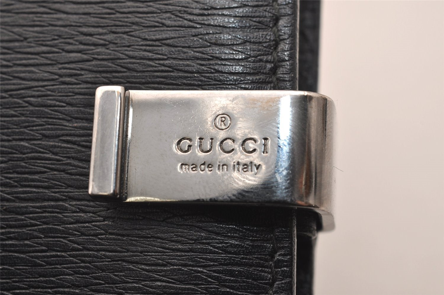 Authentic GUCCI Agenda Vintage Notebook Cover Purse Leather Black 4623J