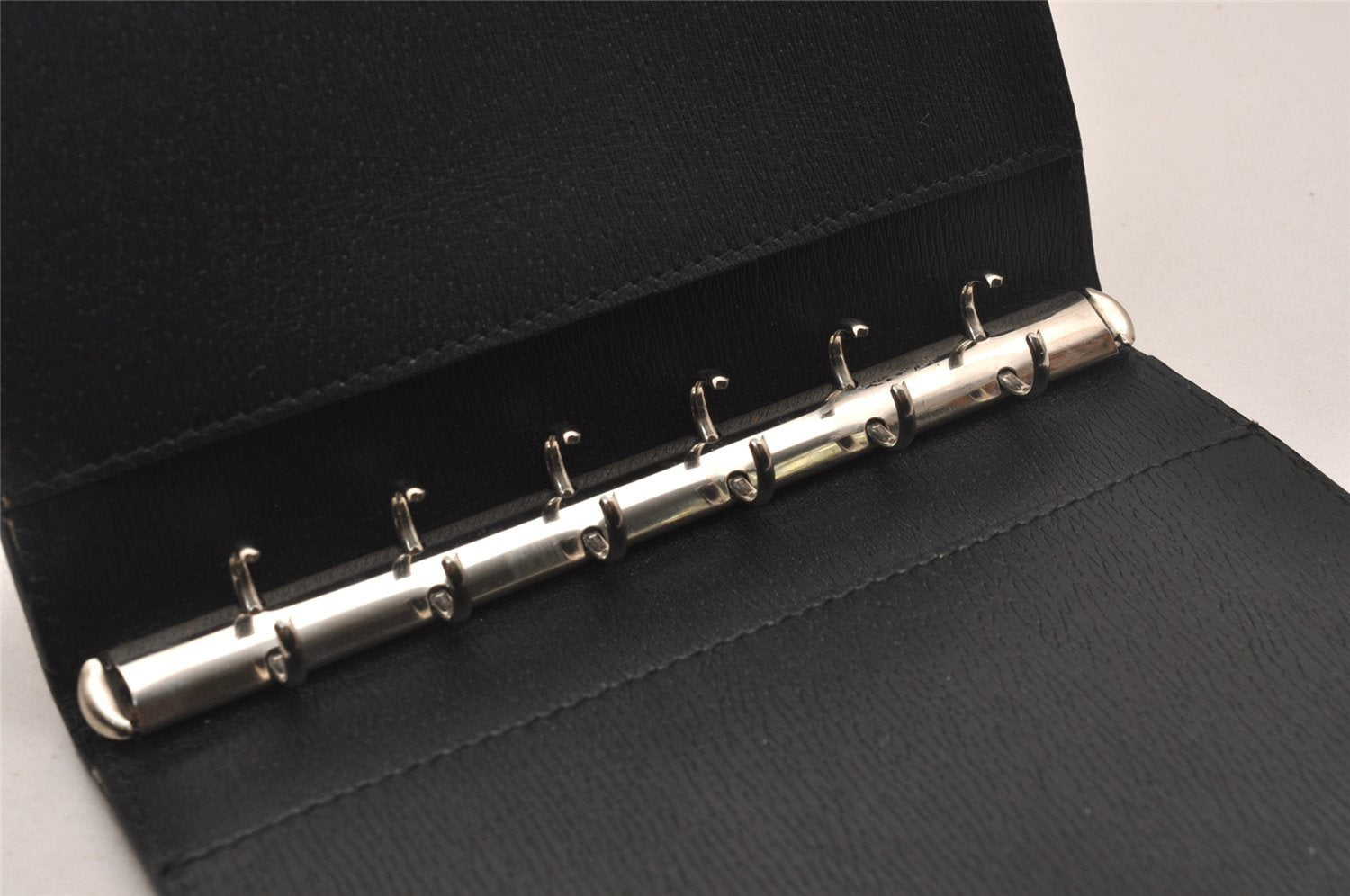 Authentic GUCCI Agenda Vintage Notebook Cover Purse Leather Black 4623J