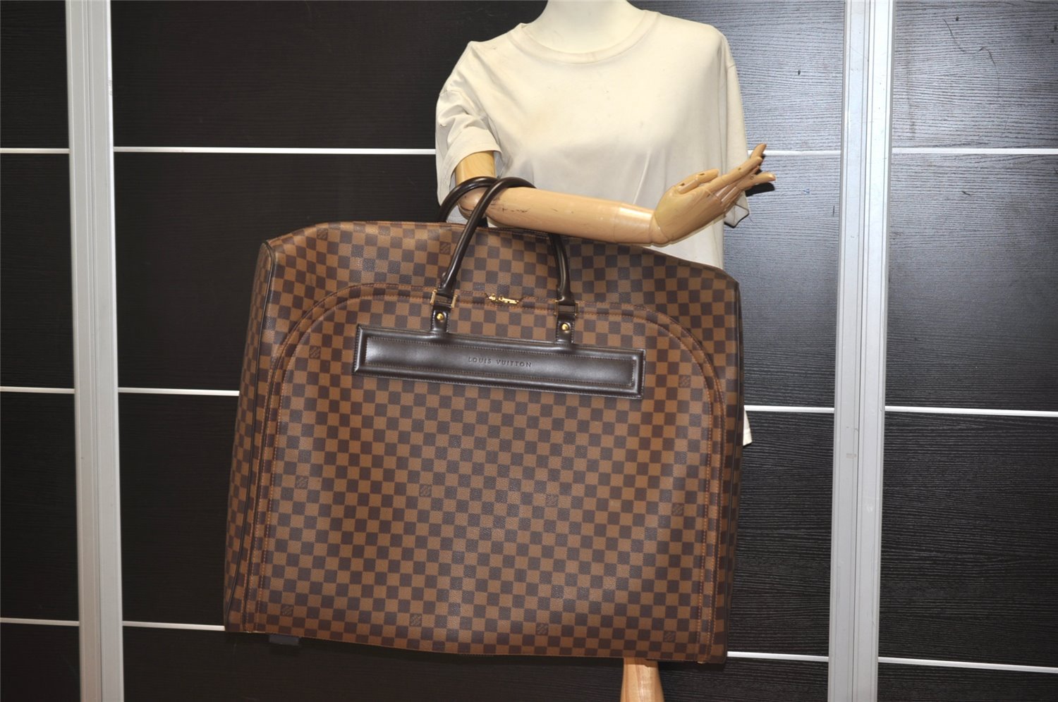 Authentic Louis Vuitton Damier Nolita GM Travel Boston Bag N41451 LV 4624J