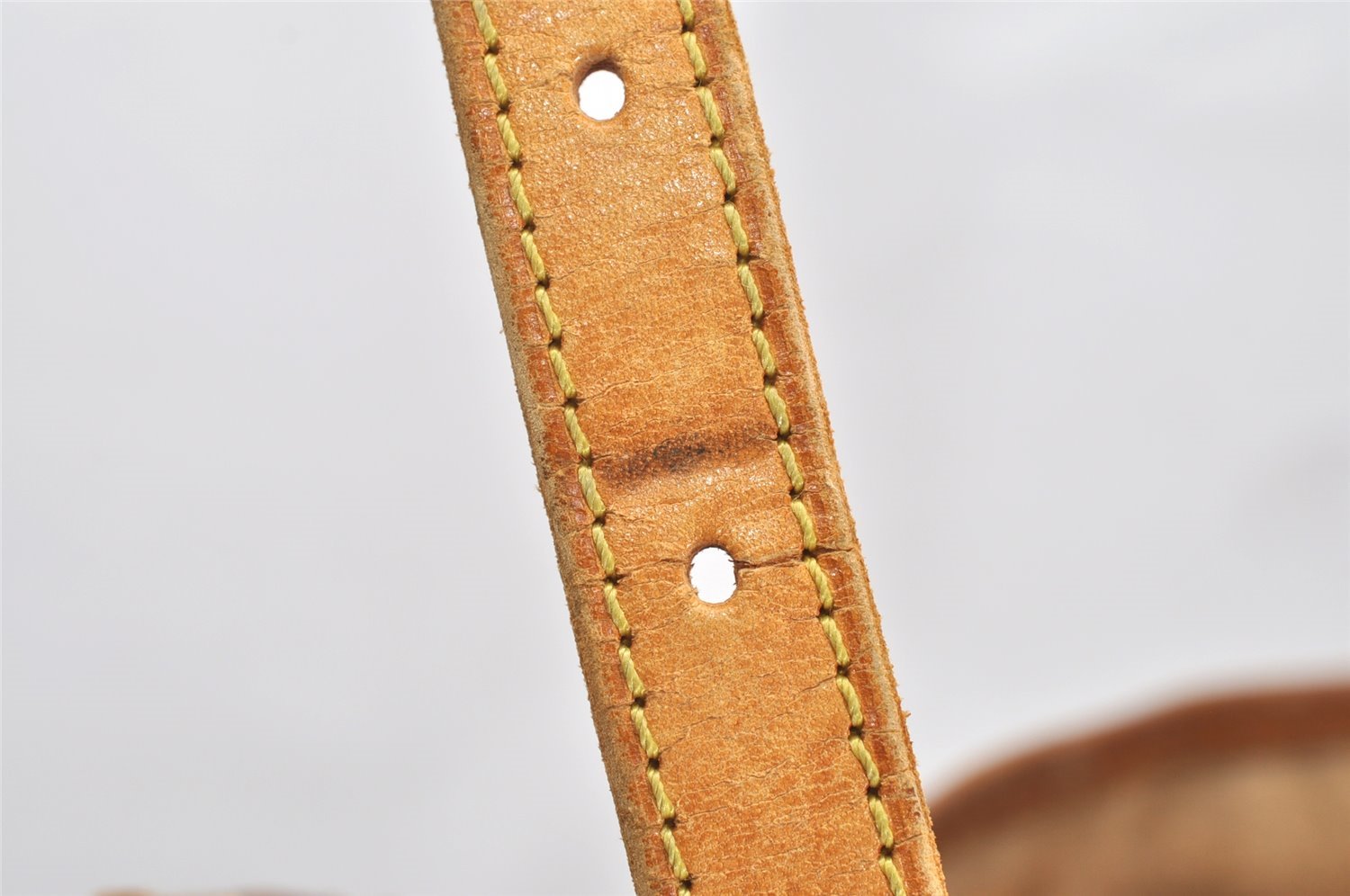 Authentic Louis Vuitton Monogram Bucket GM Shoulder Tote Bag M42236 Junk 4624K