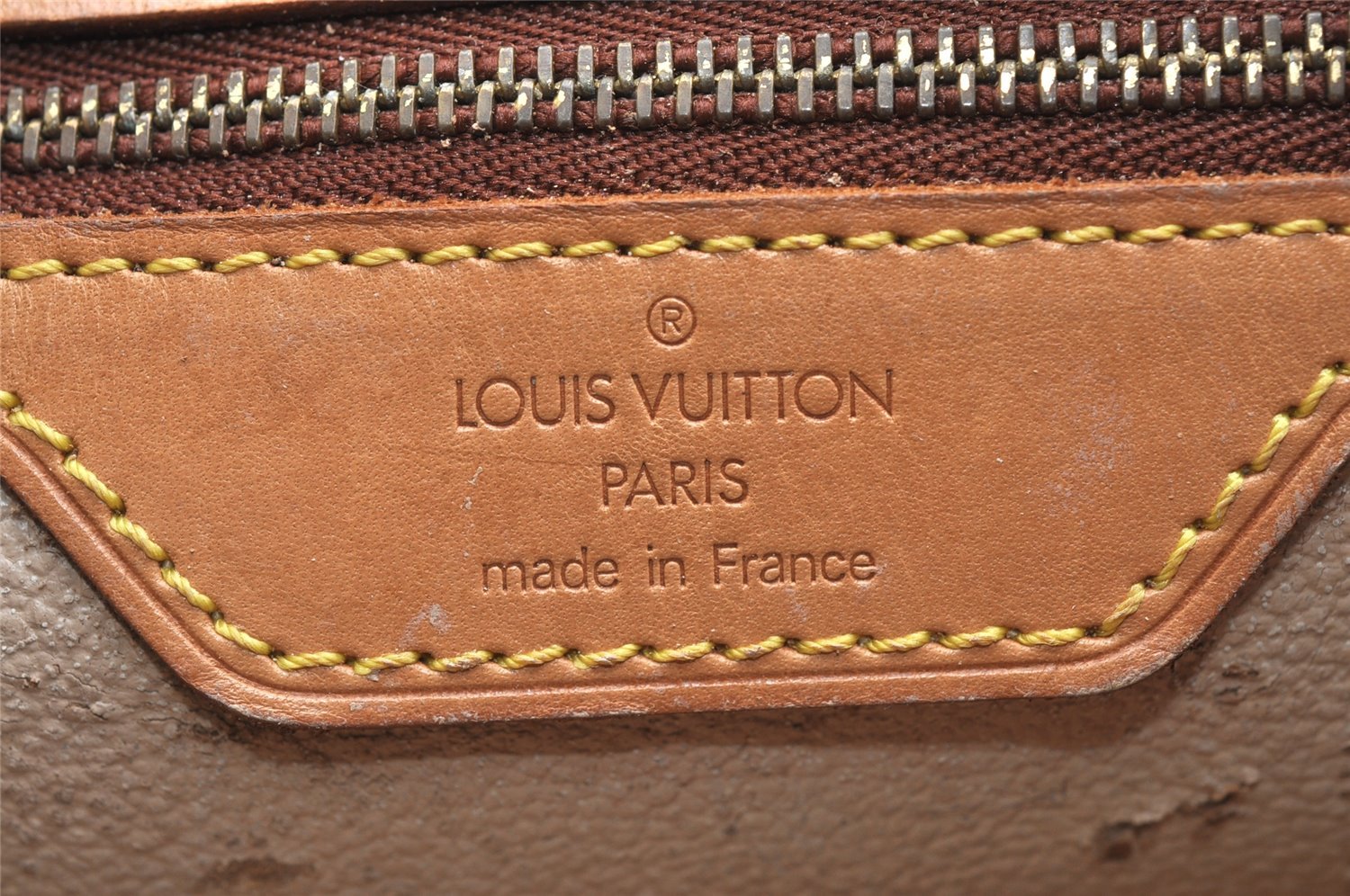 Authentic Louis Vuitton Monogram Bucket GM Shoulder Tote Bag M42236 Junk 4625K